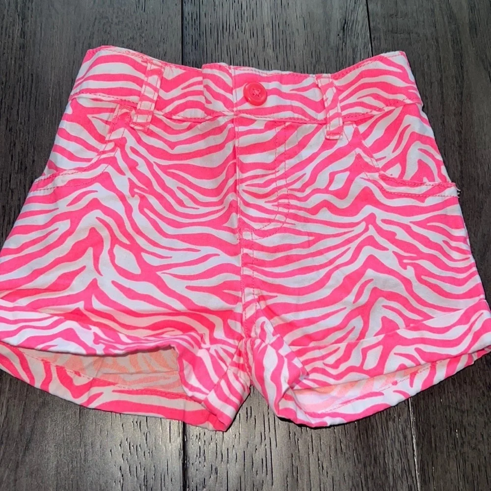 NWOT girl pink zebra print Jean like shorts